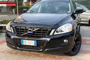 Volvo XC 60 D5 AWD Geartronic Momentum