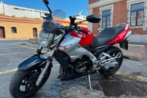 SUZUKI GSR 600 del 2006