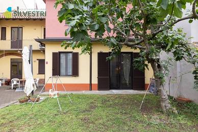 Villa di 218 m² con 4 locali a Novara
