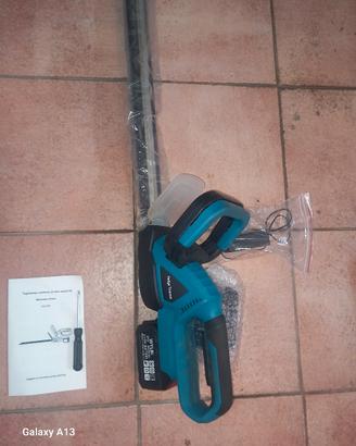 Tagliasiepi a batterie  professionale  1500w.