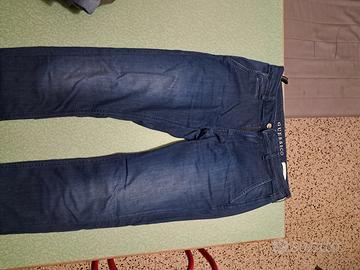 pantalone guess jeans 