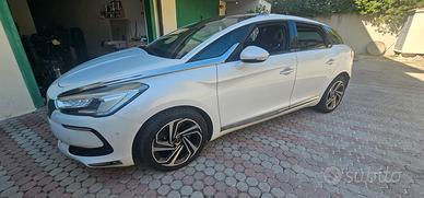 DS 5 Bluehdi Sport Chic