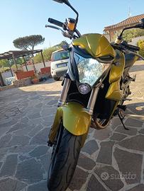 Honda cb1000r
