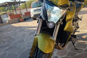 Honda cb1000r