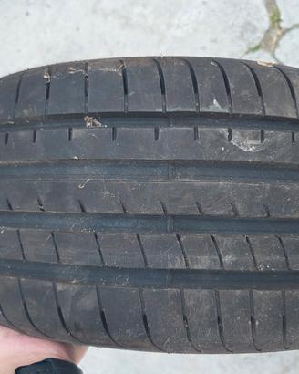 Gomma GoodYear Estiva 225/40 R18