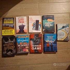 Vari libri per scuola media