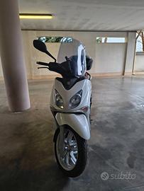 Yamaha X-Max 250 - 2011