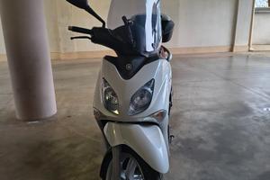 Yamaha X-Max 250 - 2011