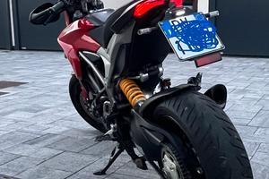 Ducati Hyperstrada 821cc