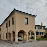 Ufficio non ammobiliato