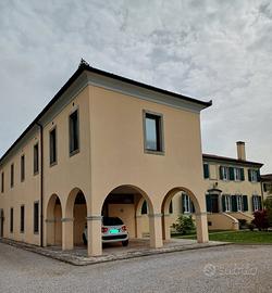 Ufficio non ammobiliato