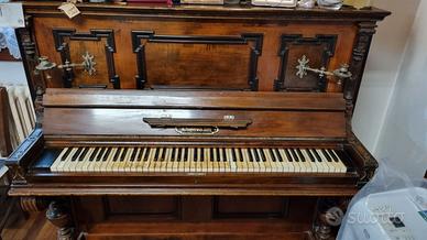 Pianoforte verticale