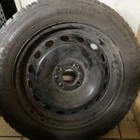 Gomme  invernali + cerchioni 195/55/15 85H