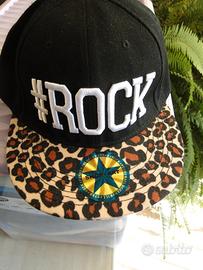 Cappello trendy per ragazza