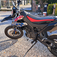 Moto patente A1, aprilia SX 125 4t