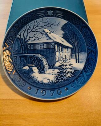 Piatto Royal Copenaghen 1976 originale