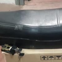 Sella ORIGINALE Vespa Px anni 80 con serratura