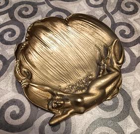 posacenere art nouveau in bronzo