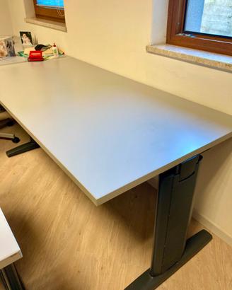 Scrivania professionale 160x80 cm con cassettiera