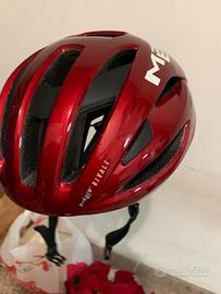 Casco bicicletta marca Met modello Rivale