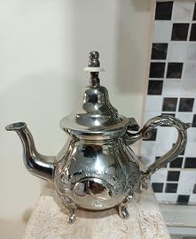 Antica teiera marocchina placcata in Argento