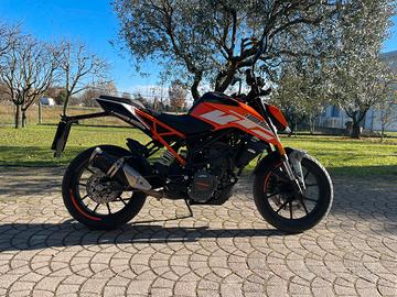 Ktm duke 125 2018