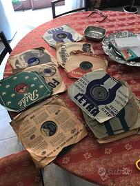 Quarantacinque dischi 78 giri vintage