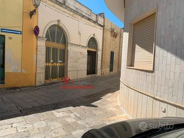 Struttura a Presicce-Acquarica