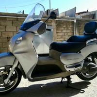 Si vende APRILIA SCARABEO 500 cc