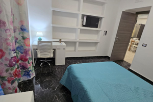 Catania Borgo/Vulcania camere per sole studentesse