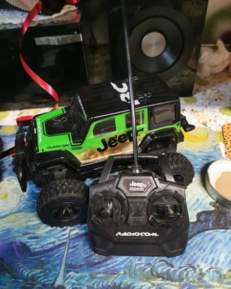 Jeep Wrangler Rubicon radiocomandatata 