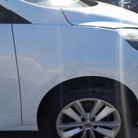 PARAFANGO ANT. DX. RENAULT GRAND SCÉNIC «III» (200
