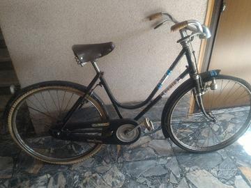 Bici donna Bianchi nera Ceriz da passeggio anni '