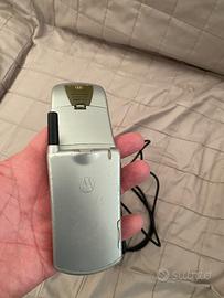 Cellulare Motorola M6088