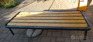Base letto singolo a doghe di legno