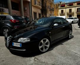 Alfa Romeo GT Q2