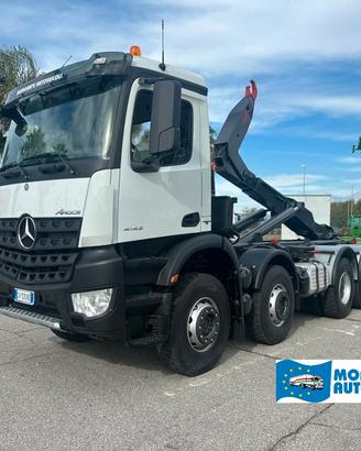 Mercedes Arocs 8x4 mezzo d'opera euro 6 gancio sca