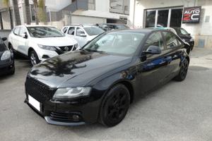 AUDI A4 Avant 2.0 TDI 143 CV Advanced
