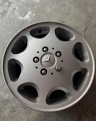 4 Cerchi Mercedes Benz  16 pollici
