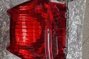 FARO POSTERIORE YAMAHA T MAX 500