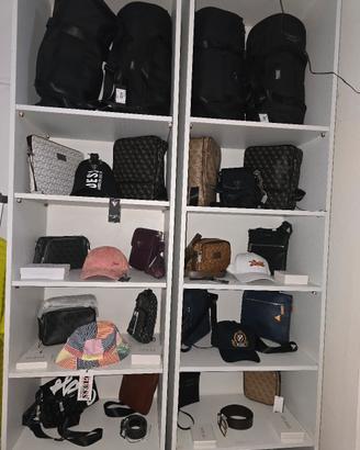 Zaini,borselli e accessori uomo GUESS