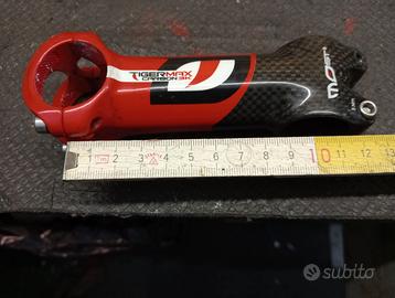 Attacco manubrio Most Pinarello mm 110 in carbonio
