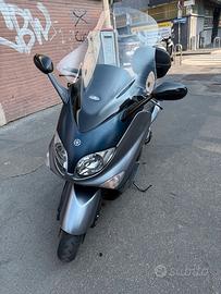Yamaha T Max