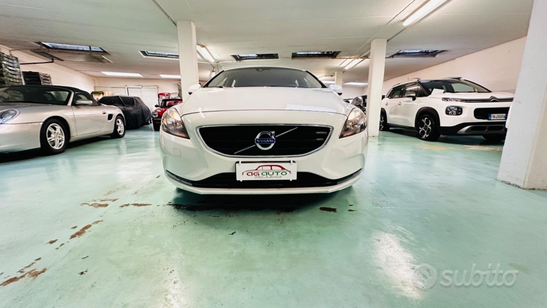 Volvo V40 2014 photo 3