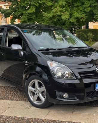 Toyota Corolla Verso 2.2 16V D-4D Luna 7pti