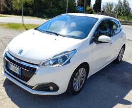 Peugeot 208 - 2019