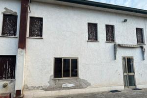 Abitazione e annessi rustici