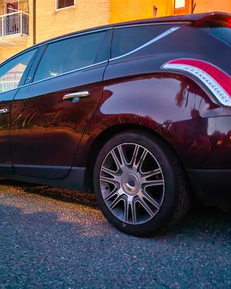 lancia delta 1750 TBI 