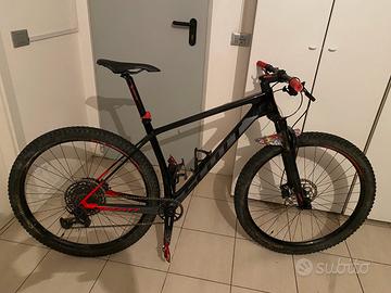 Bicicletta MTB SCOTT