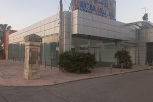 Locali commerciali/artigianali e per esposizione